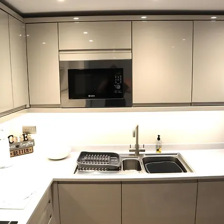 1 Bedroom Leeds Stylish *